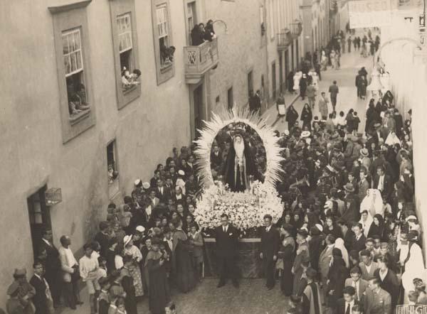 genovesa_1935.jpg - Semana Santa 1935. Trono de Ntra. Sra. la Virgen de los Dolores.