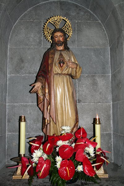 15-IMG_0207.jpg - Imagen del Sagrado Corazón de Jesús. Anónimo. Realizada en el primer tercio del Siglo XX. Procede de Olot.