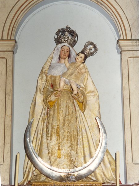 20-Virgen_gracia.jpg - Imagen de la Virgen de Gracia con el niño Jesús. Siglo XVII.