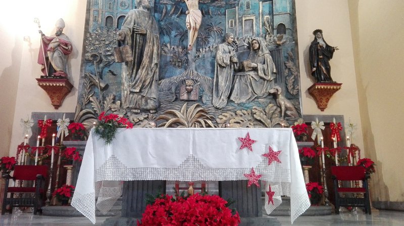 20-IMG_20171226_154127.jpg - Mesa del Altar
