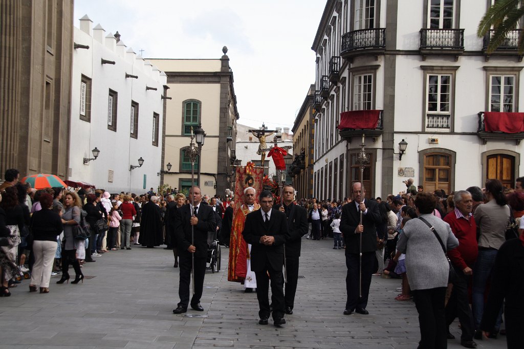 IMG_5463.jpg - Procesión Magna Interparroquial a su paso por la Catedral