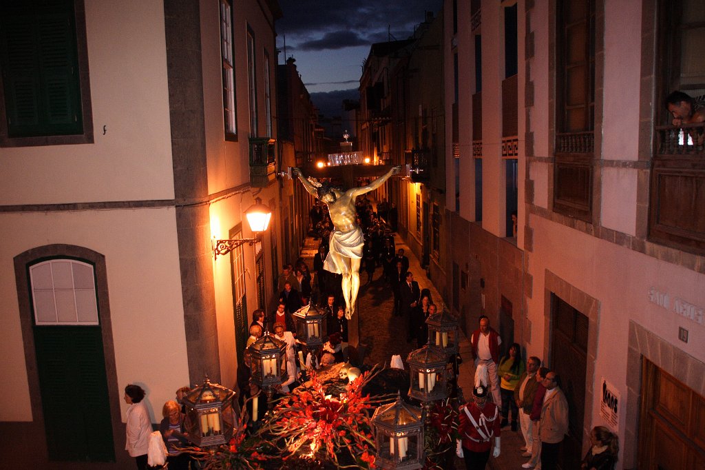 IMG_5499.jpg - Procesión Magna Interparroquial a su regreso por la C/ Mendizabal