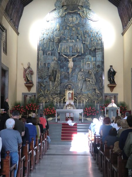 CIMG1065.JPG - Jueves Santo. Misa Vespertina de la Cena del Señor