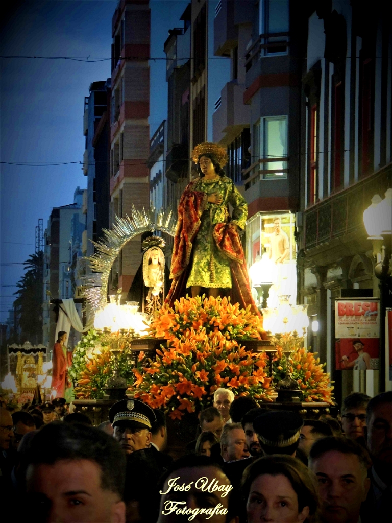 107.jpg - Procesión Magna